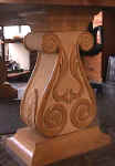 pedestal.jpg (17753 bytes)